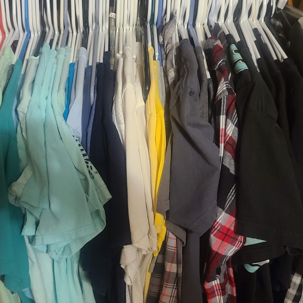 40+ Diamond supply co M shirts